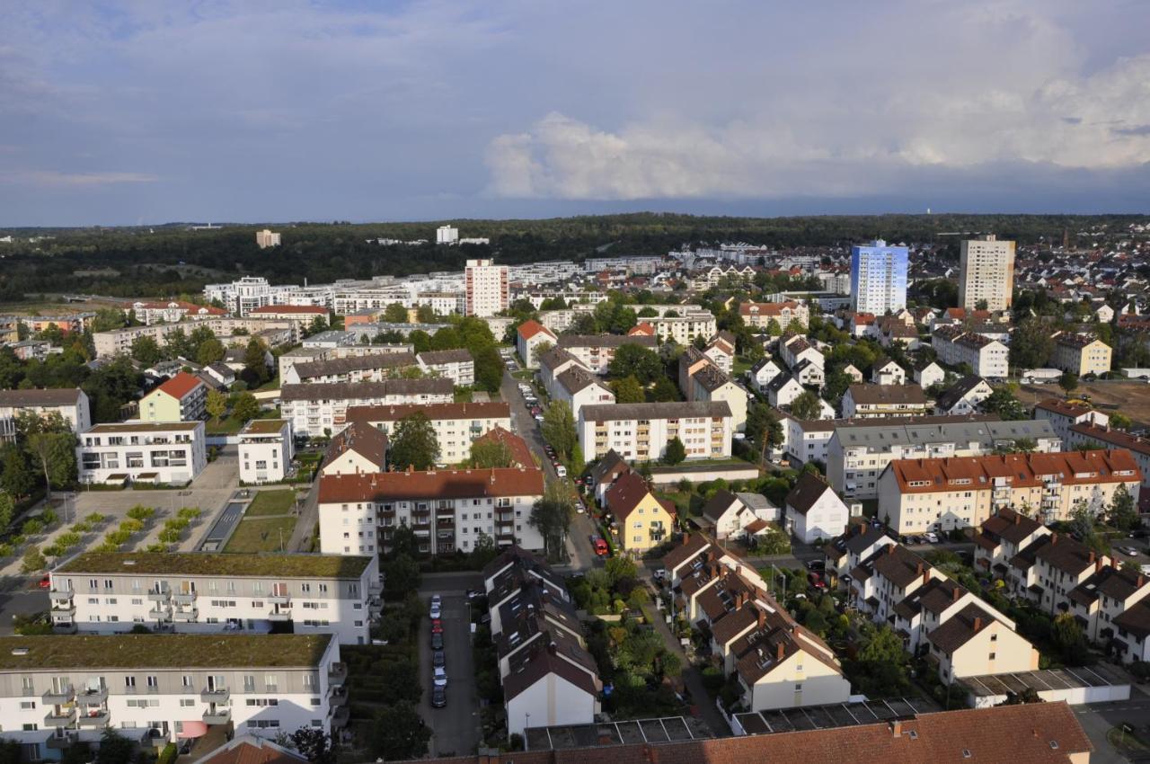 Ueber Den Wolken Und Super Zentral Zwischen Frankfurt Und Darmstadt - 100Qm Langen  Ngoại thất bức ảnh